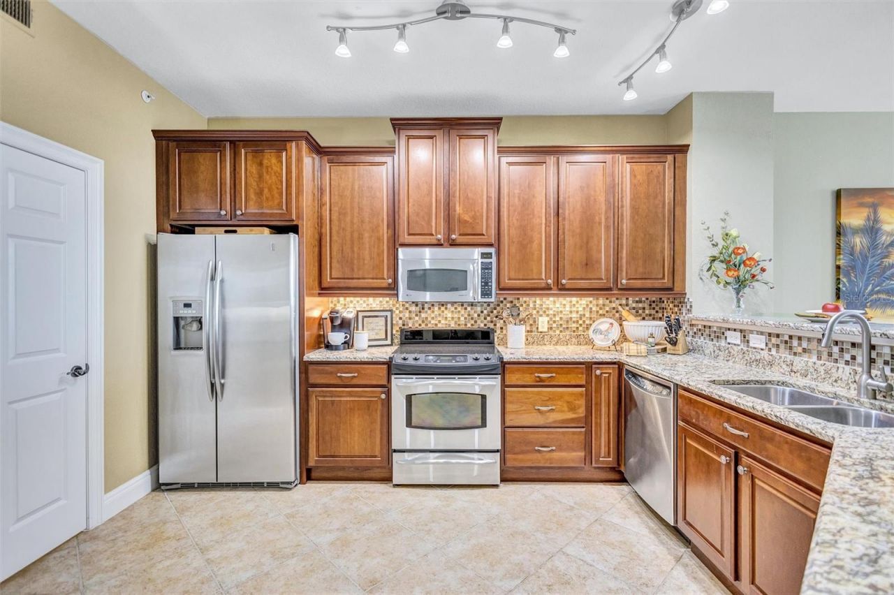 2925 Terra Ceia Bay Boulevard, Unit 2703, Palmetto, FL 34221 Photo