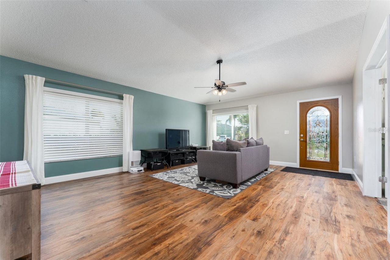 5431 Sandy Shell Drive, Apollo Beach, FL 33572 Photo