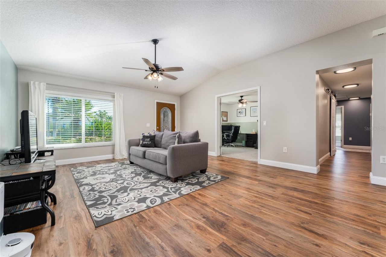 5431 Sandy Shell Drive, Apollo Beach, FL 33572 Photo