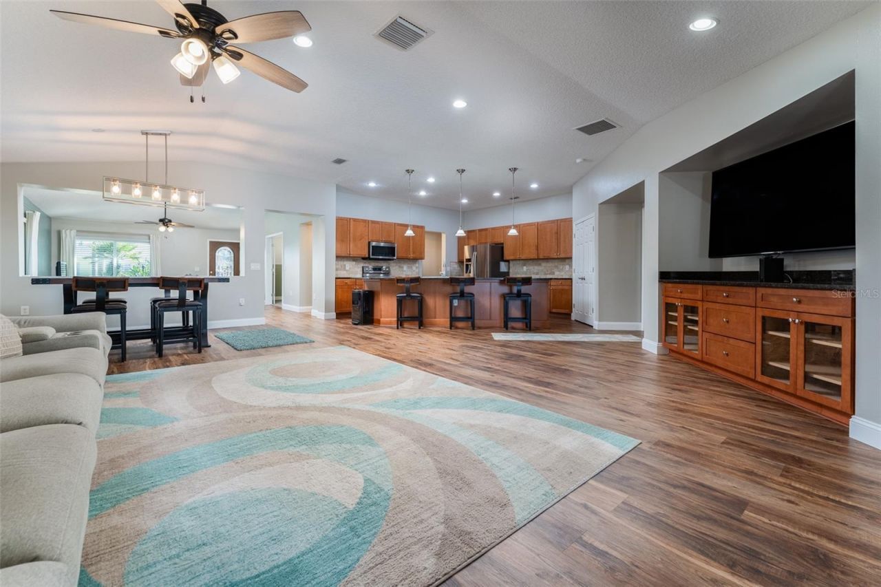 5431 Sandy Shell Drive, Apollo Beach, FL 33572 Photo