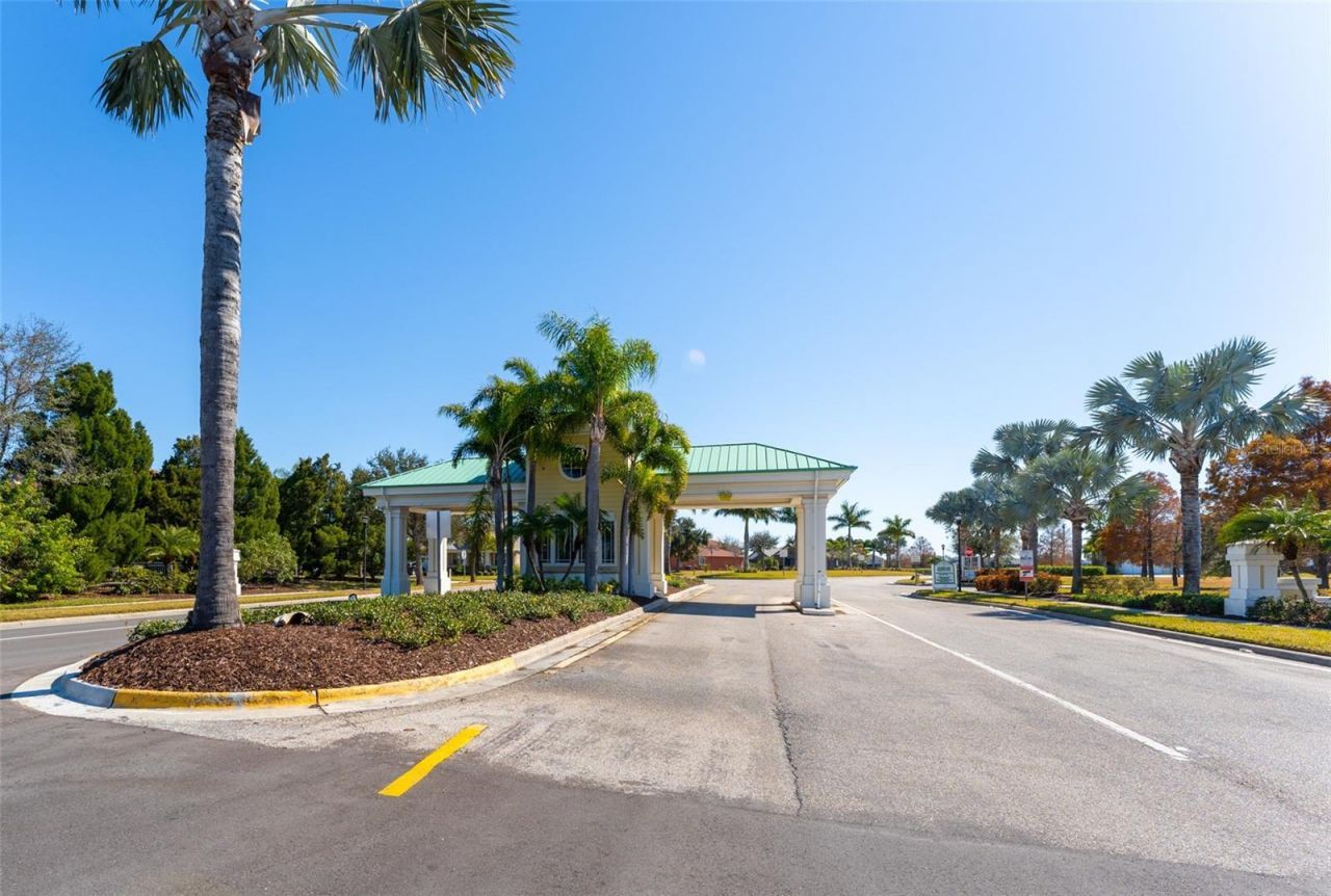 5431 Sandy Shell Drive, Apollo Beach, FL 33572 Photo