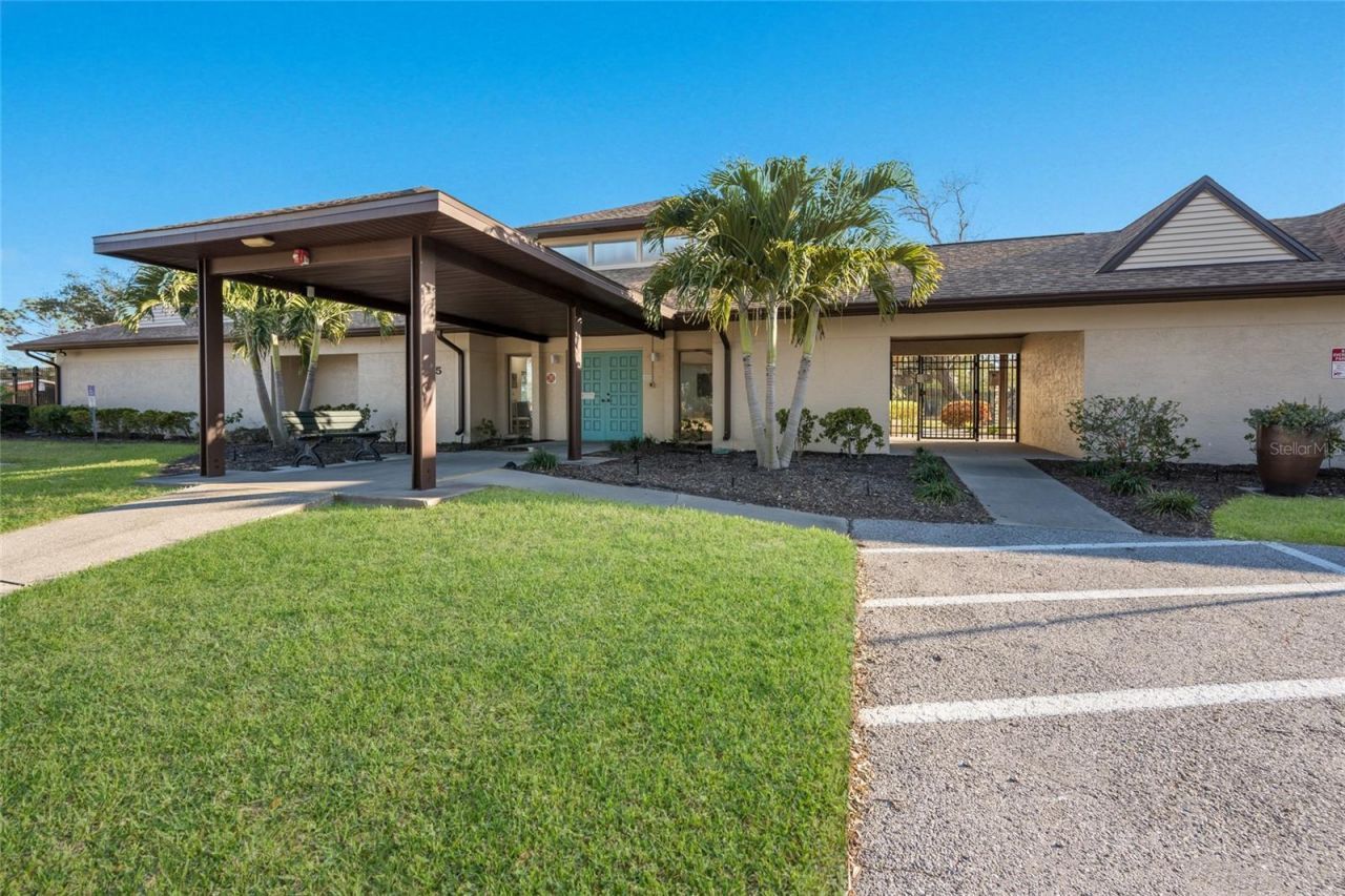 3451 51st Avenue Circle W, Bradenton, FL 34210 Photo