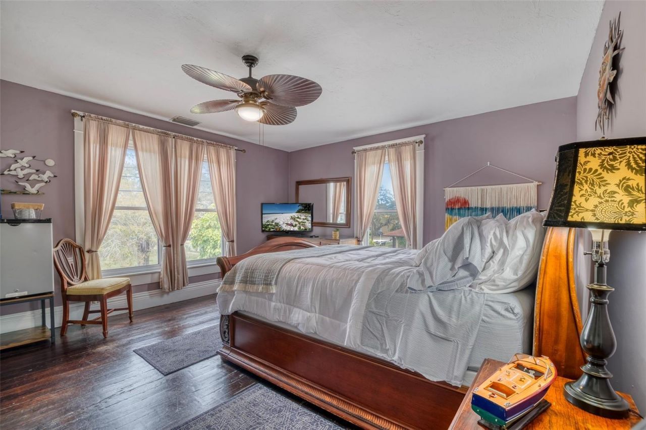 304 15th Street W, Bradenton, FL 34205 Photo