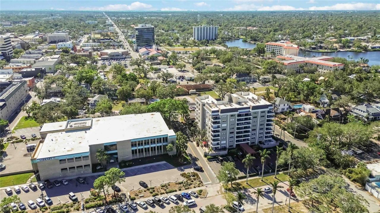 304 15th Street W, Bradenton, FL 34205 Photo