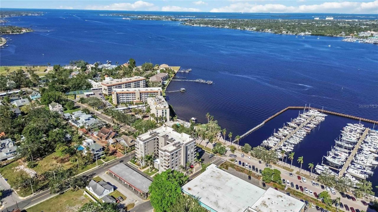 304 15th Street W, Bradenton, FL 34205 Photo