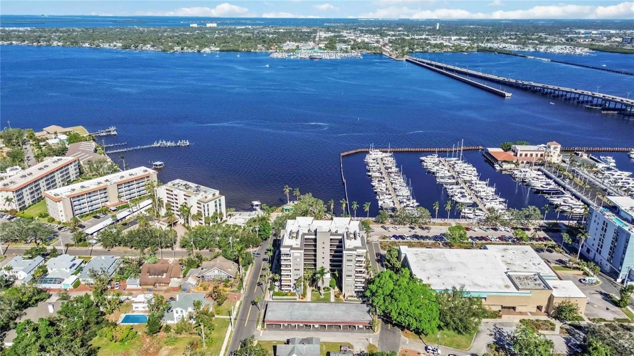 304 15th Street W, Bradenton, FL 34205 Photo