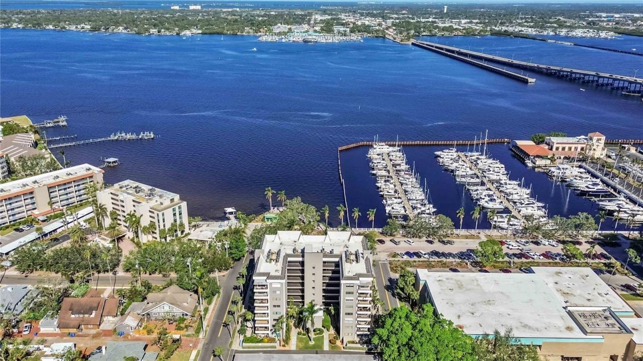 304 15th Street W, Bradenton, FL 34205 Photo