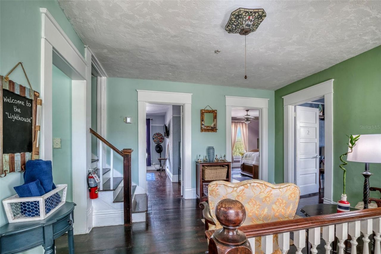 304 15th Street W, Bradenton, FL 34205 Photo