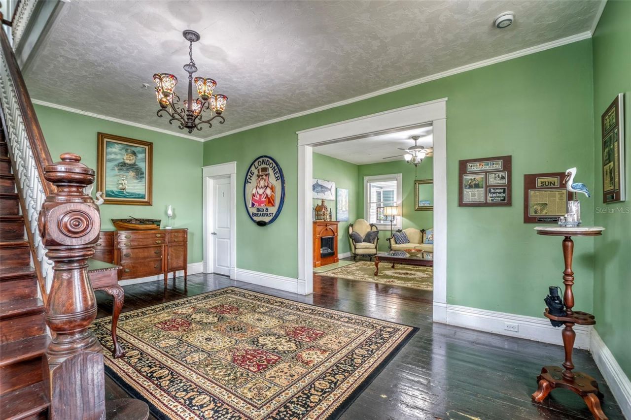 304 15th Street W, Bradenton, FL 34205 Photo