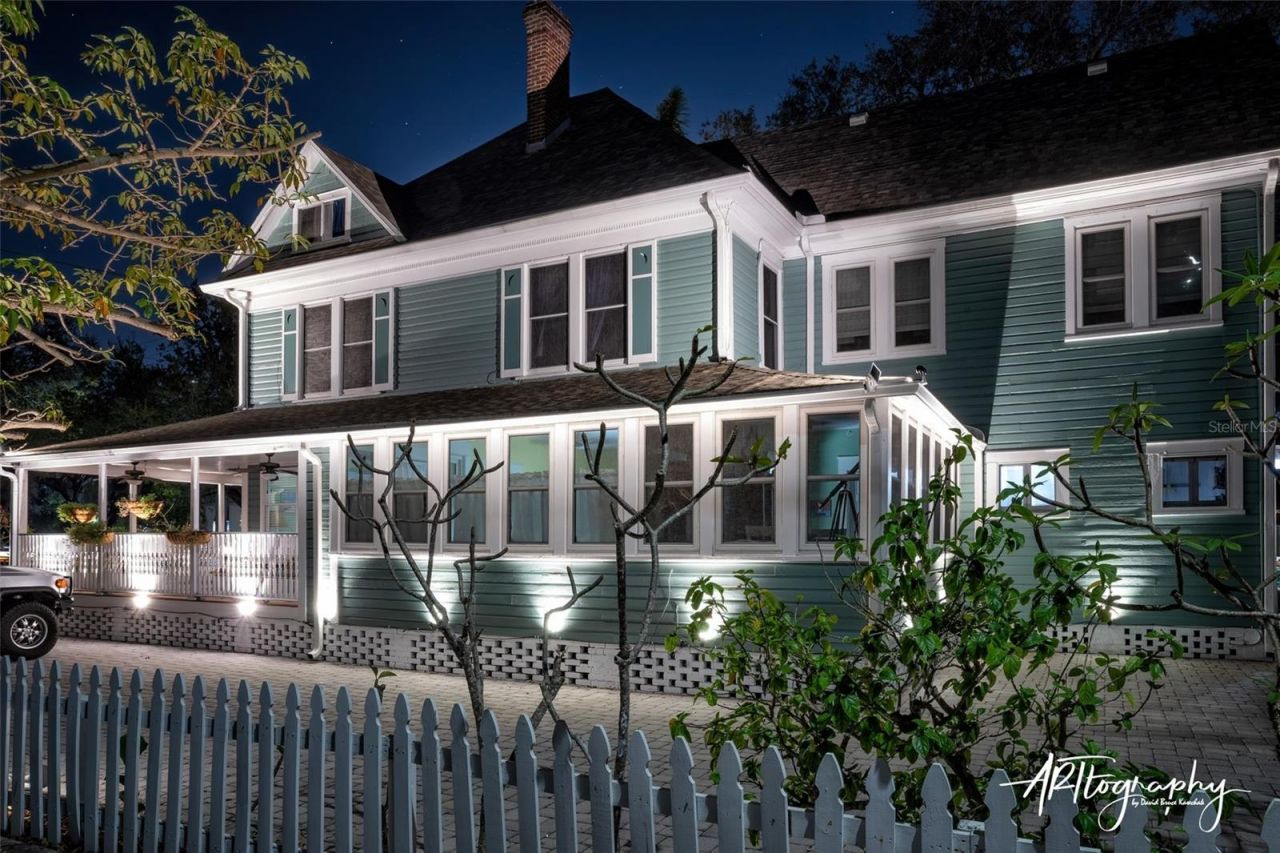 304 15th Street W, Bradenton, FL 34205 Photo