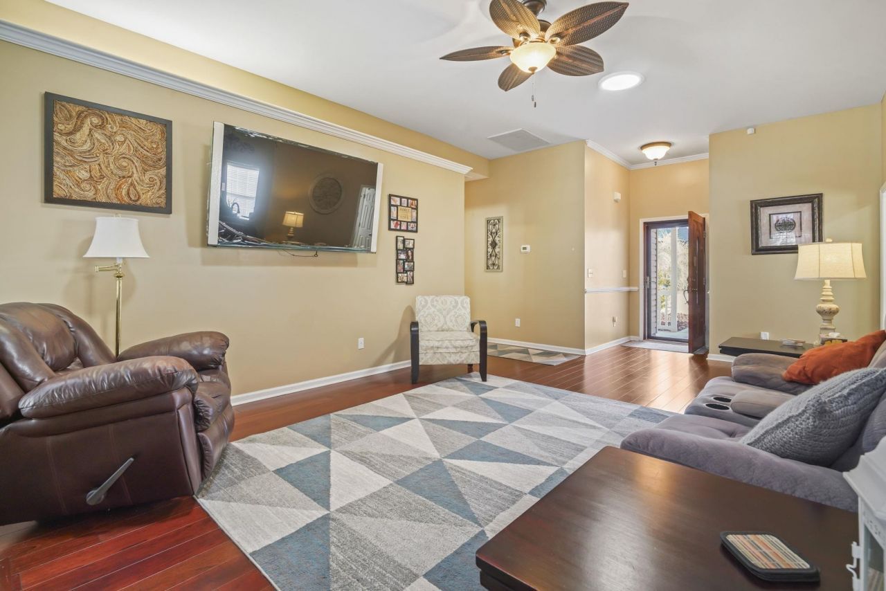 108 Rocko Dr. Photo 3