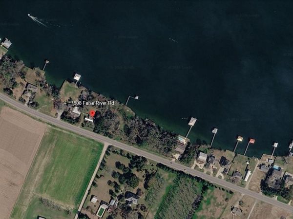 7608 False River Rd, Oscar, LA 70762