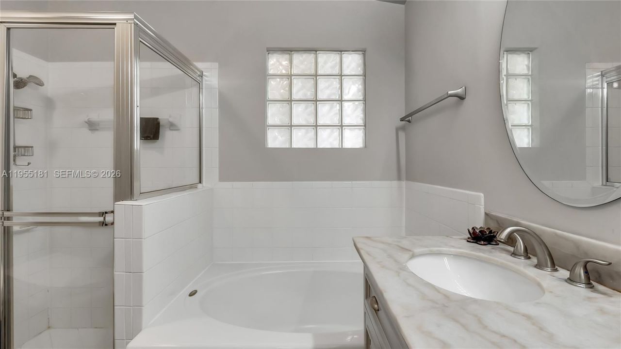 17080 NW 10th St, Pembroke Pines, FL 33028 Photo