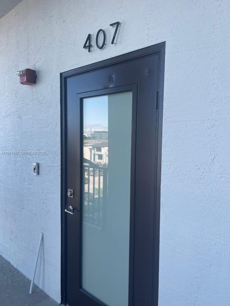 8167 NW 41 St , Unit 407, Doral, FL 33166 Photo