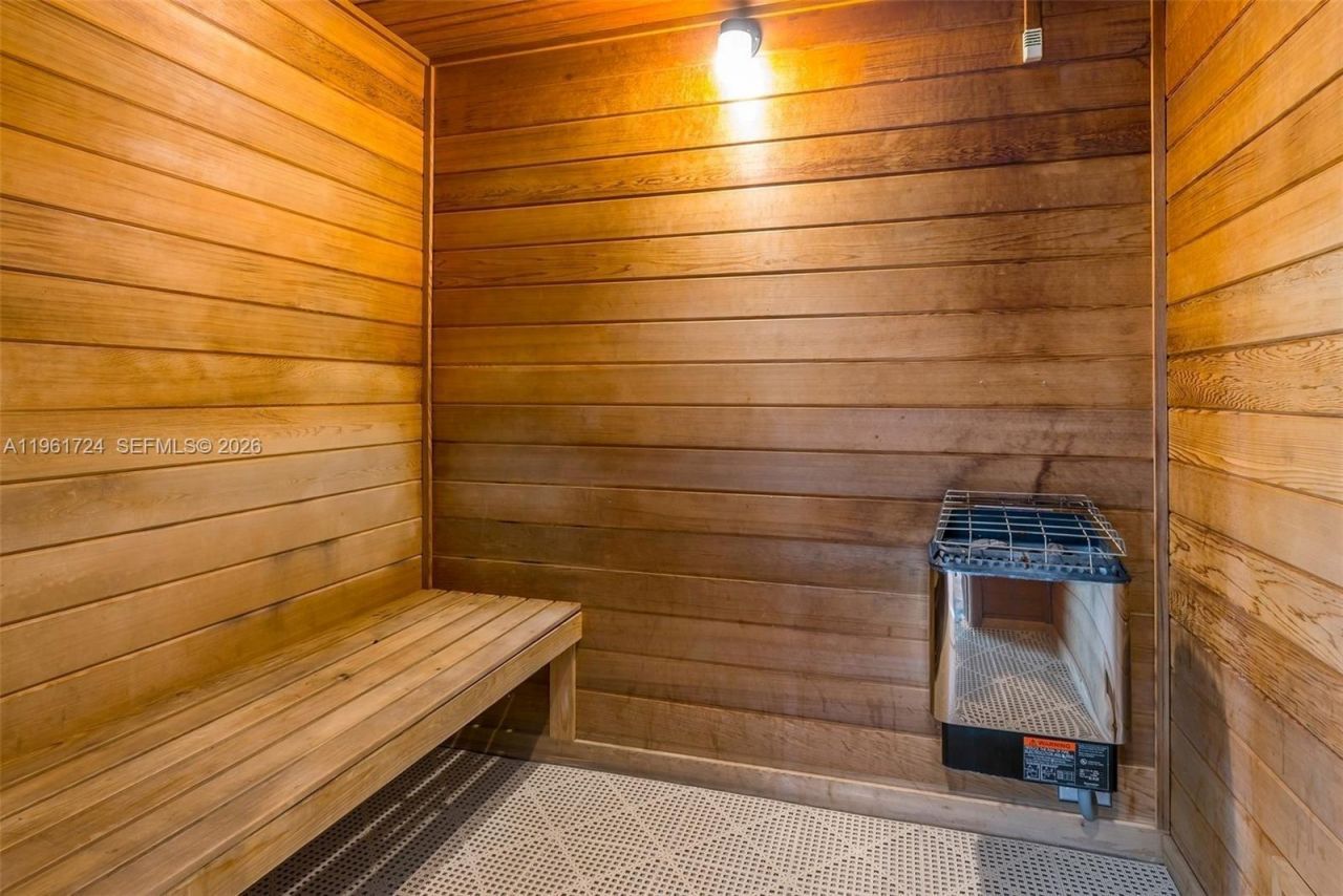 3470 E Coast Ave, Unit H1514, Miami, FL 33137 Photo