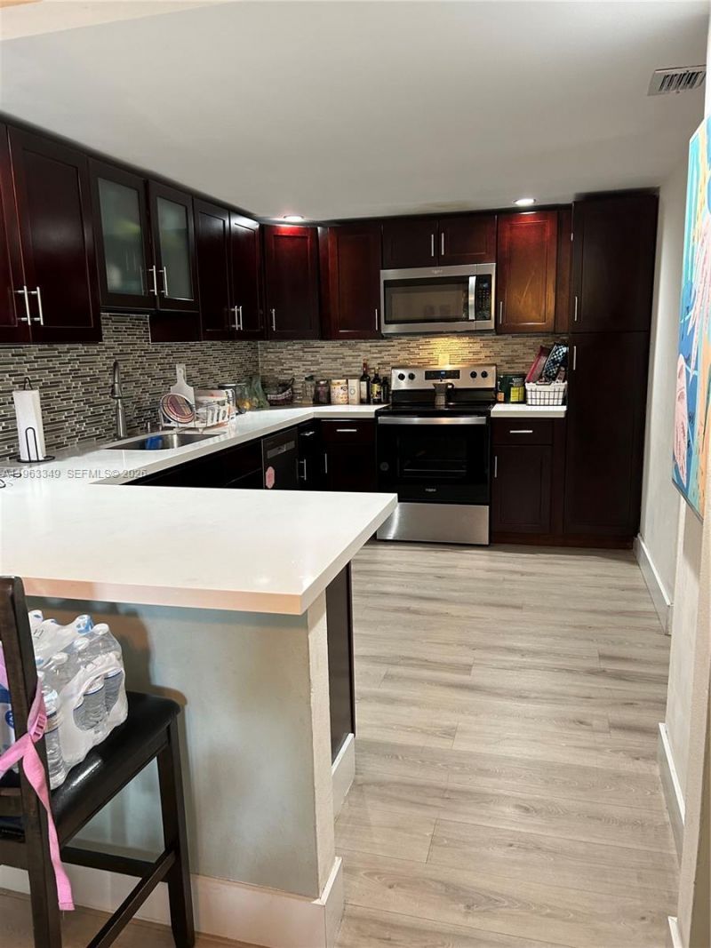 6619 SW 116th Pl, Unit B7, Miami, FL 33173 Photo