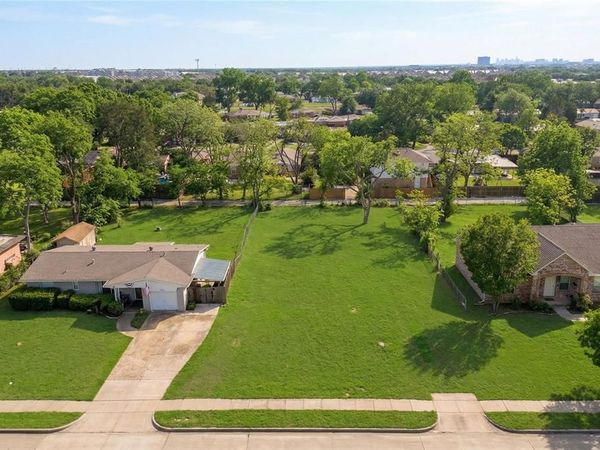 468 Pittman Street, Richardson, TX 75081