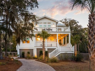 105 Forest Trail, Isle of Palms, SC 29451