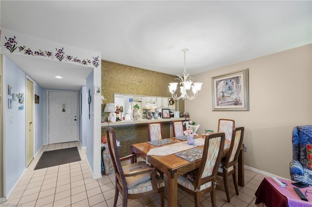 9305 Lake Park Dr, Unit 102, Fort Myers, FL 33919 Photo