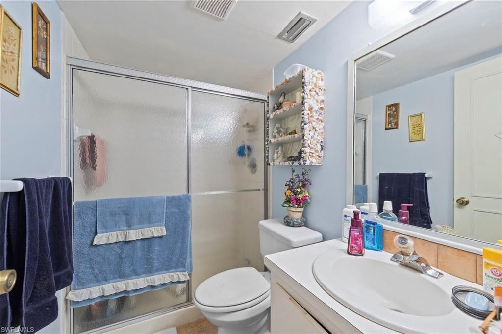 9305 Lake Park Dr, Unit 102, Fort Myers, FL 33919 Photo