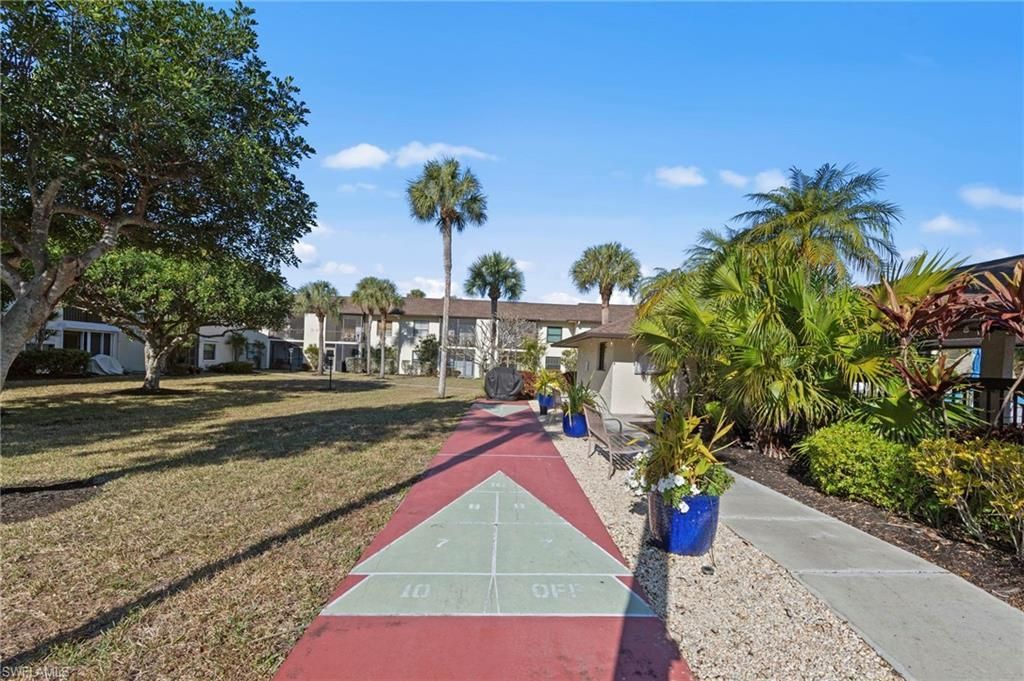 9305 Lake Park Dr, Unit 102, Fort Myers, FL 33919 Photo