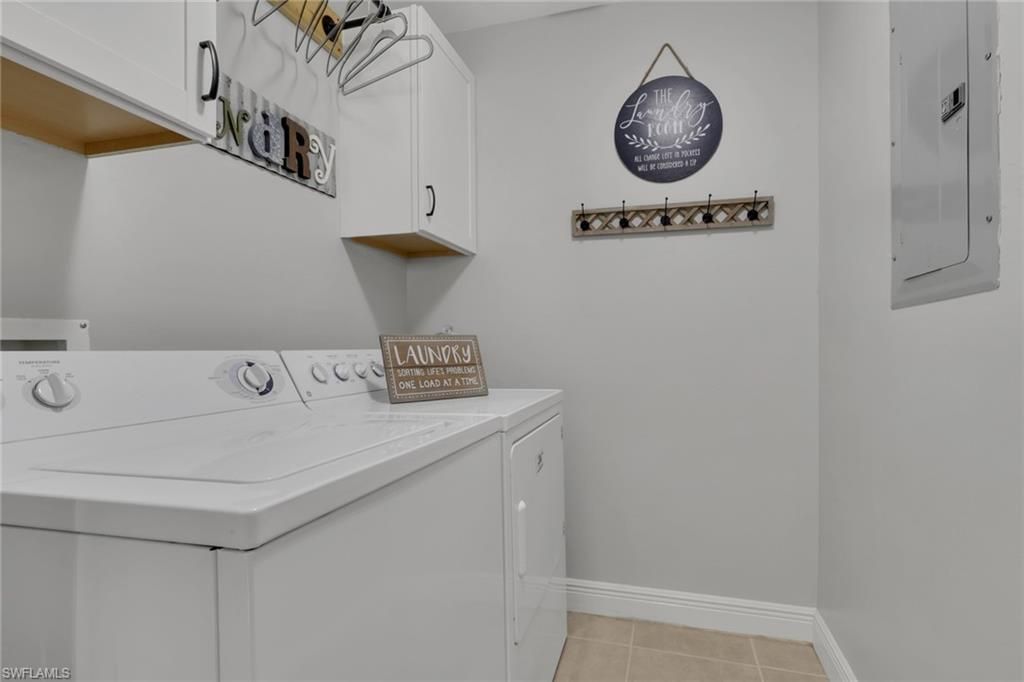 3965 Pomodoro Cir, Unit 102, Cape Coral, FL 33909 Photo