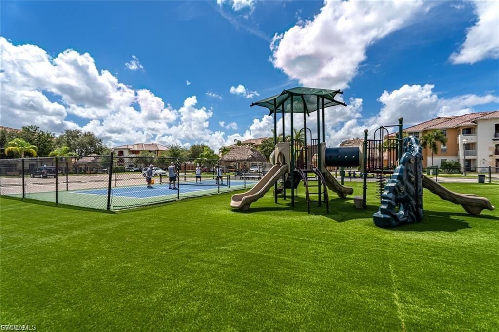 3965 Pomodoro Cir, Unit 102, Cape Coral, FL 33909 Photo