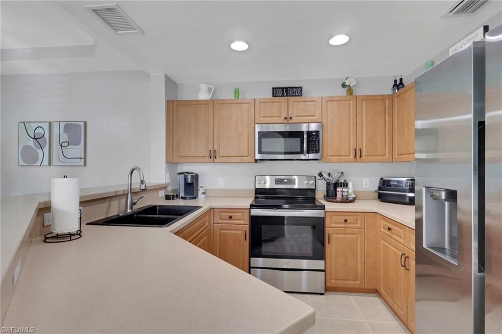 3965 Pomodoro Cir, Unit 102, Cape Coral, FL 33909 Photo