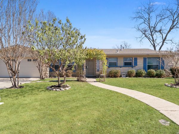 7706 Mertz, San Antonio, TX 78216