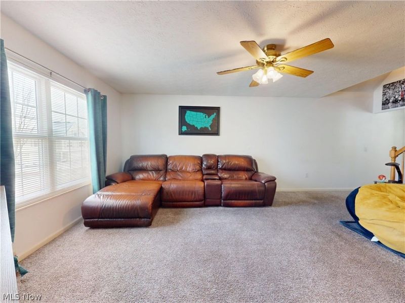 517 Parkside Lane, Tallmadge, OH 44278 Photo 5