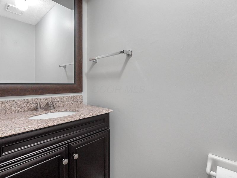 3151 Parkview Drive, Grove City, OH 43123 Photo 10