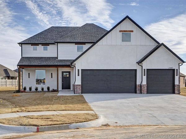 23087 E 106th Place S, Broken Arrow, OK 74014