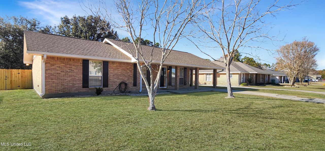 117 Spanish Cove, Waveland, MS 39576 Main Photo