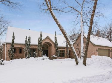 4902 Woodhurst Lane, Minnetonka, MN 55345
