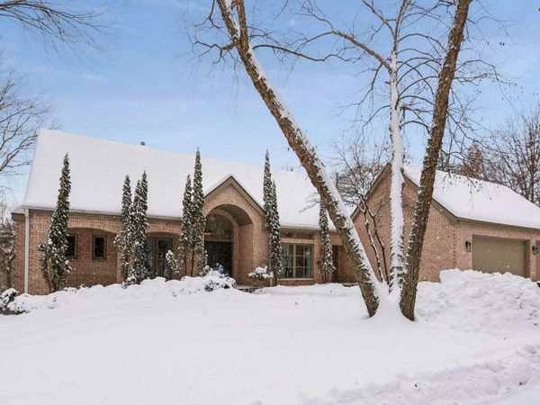 4902 Woodhurst Lane , Minnetonka, MN 55345