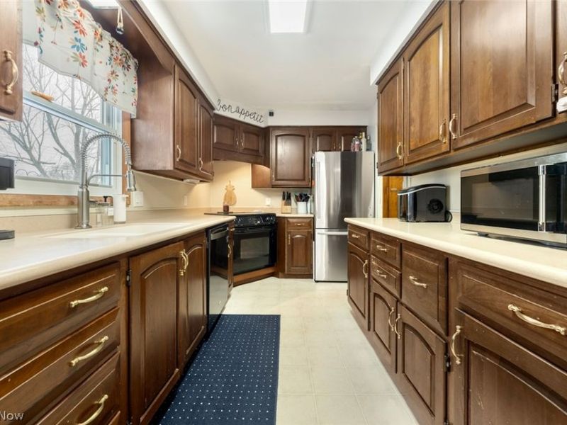 1727 W 41st Street, Lorain, OH 44053 Photo 7