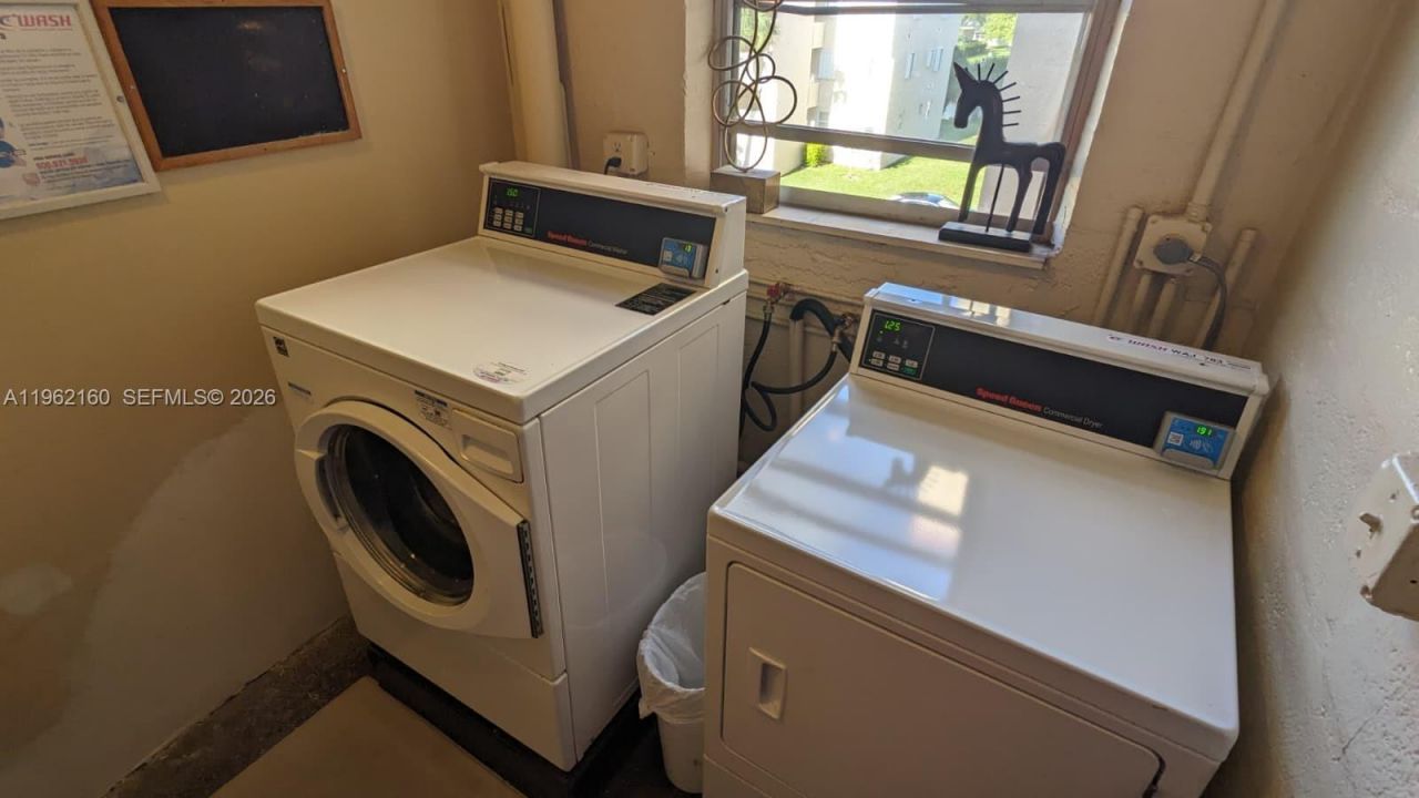 8000 N Sunrise Lakes Dr , Unit 309, Sunrise, FL 33322 Photo