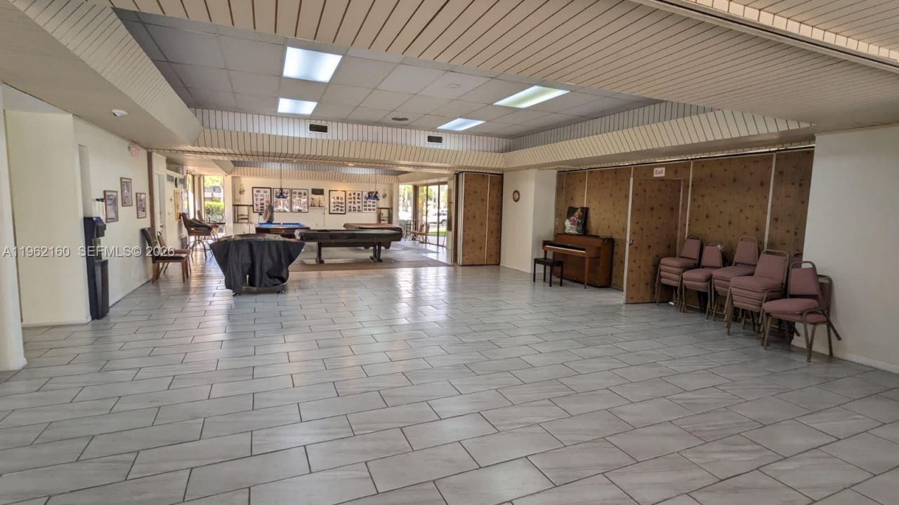 8000 N Sunrise Lakes Dr , Unit 309, Sunrise, FL 33322 Photo