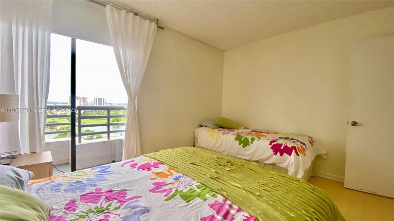 3300 NE 191st St, Unit 1807, Aventura, FL 33180 Photo