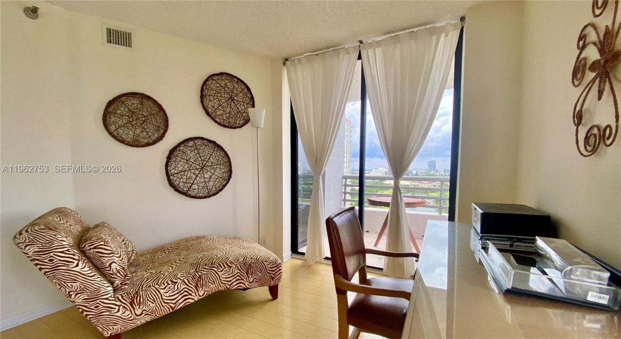 3300 NE 191st St, Unit 1807, Aventura, FL 33180 Photo