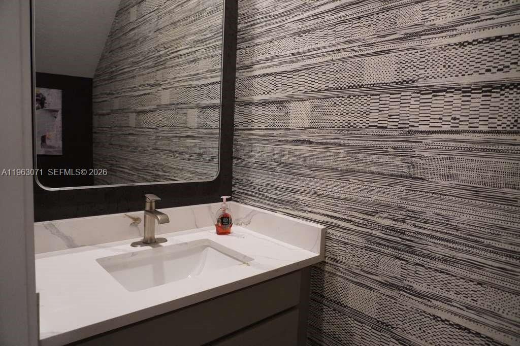 385 NW 9th St, Unit 385, Pompano Beach, FL 33060 Photo