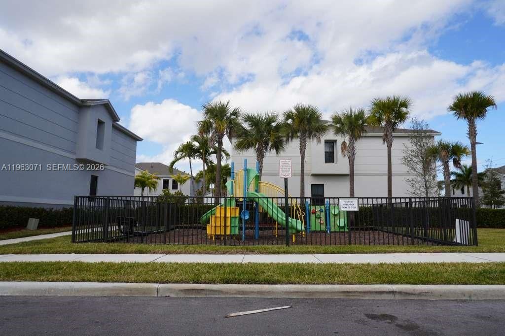 385 NW 9th St, Unit 385, Pompano Beach, FL 33060 Photo