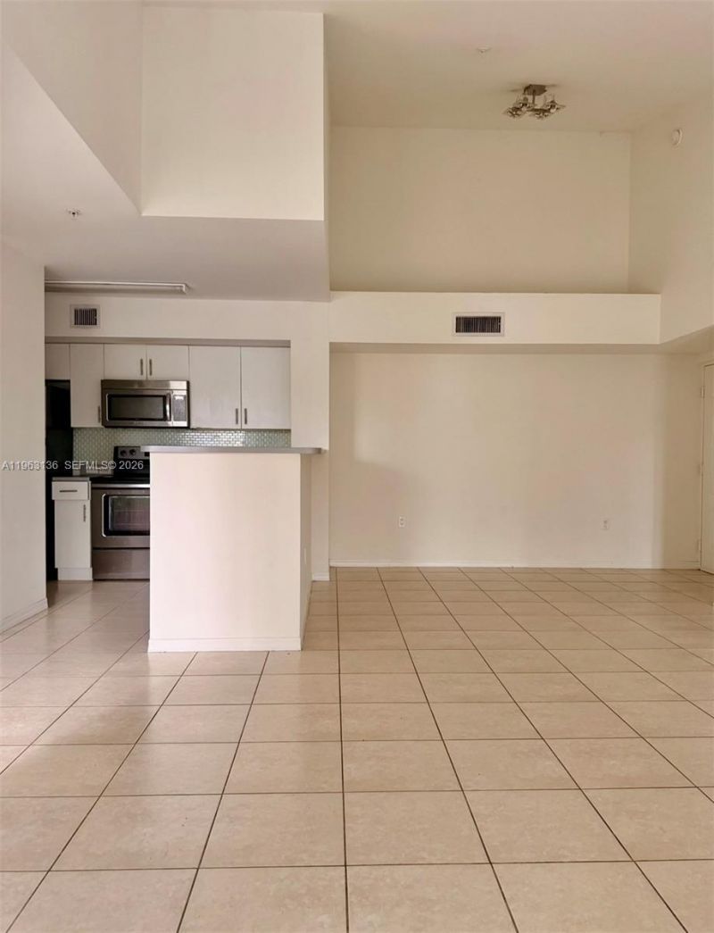 777 SW 111th Way, Unit 301, Pembroke Pines, FL 33025 Photo