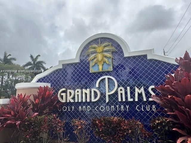 620 W Laurel Ln W , Pembroke Pines, FL 33027 Photo