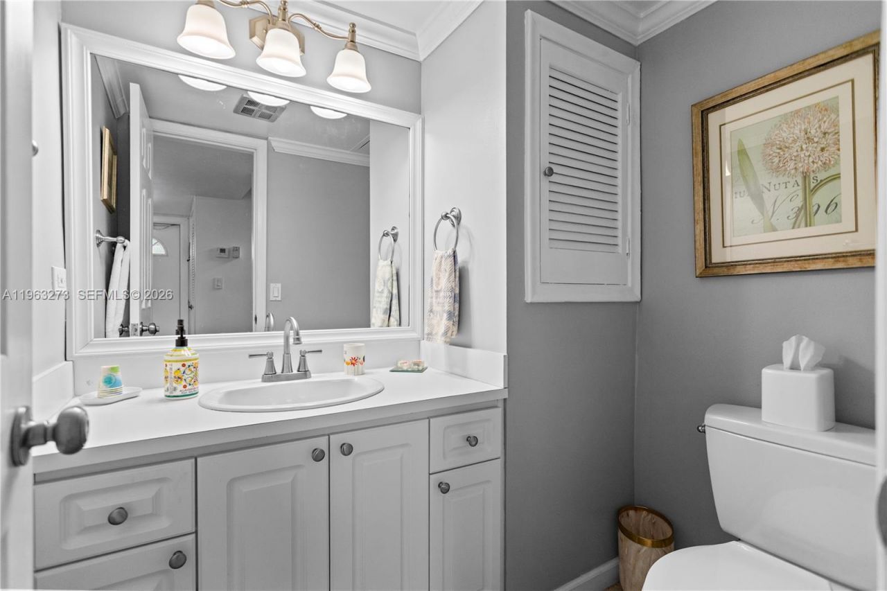 691 S Hollybrook Dr, Unit 26-105, Pembroke Pines, FL 33025 Photo