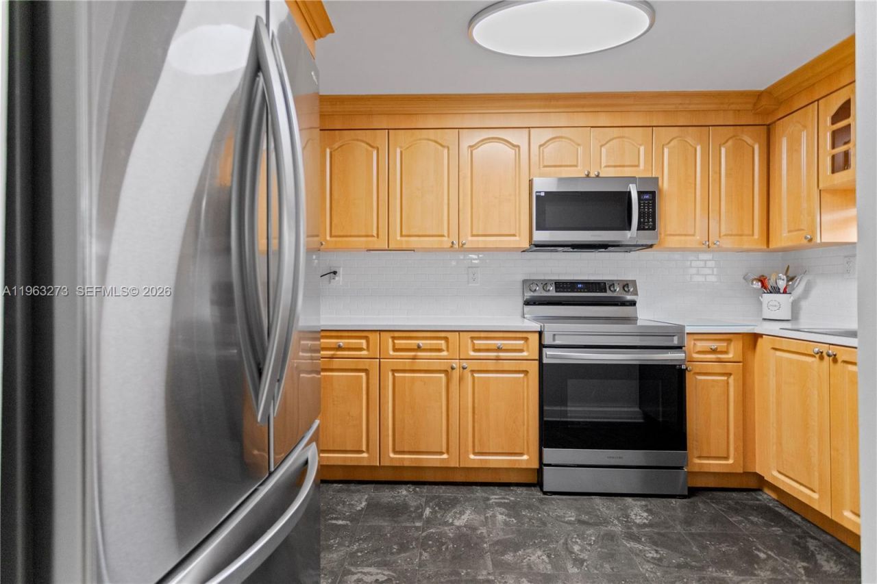 691 S Hollybrook Dr, Unit 26-105, Pembroke Pines, FL 33025 Photo