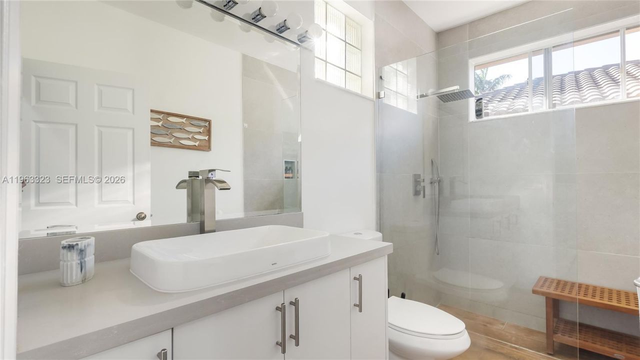 2633 Oakbrook Dr, Weston, FL 33332 Photo