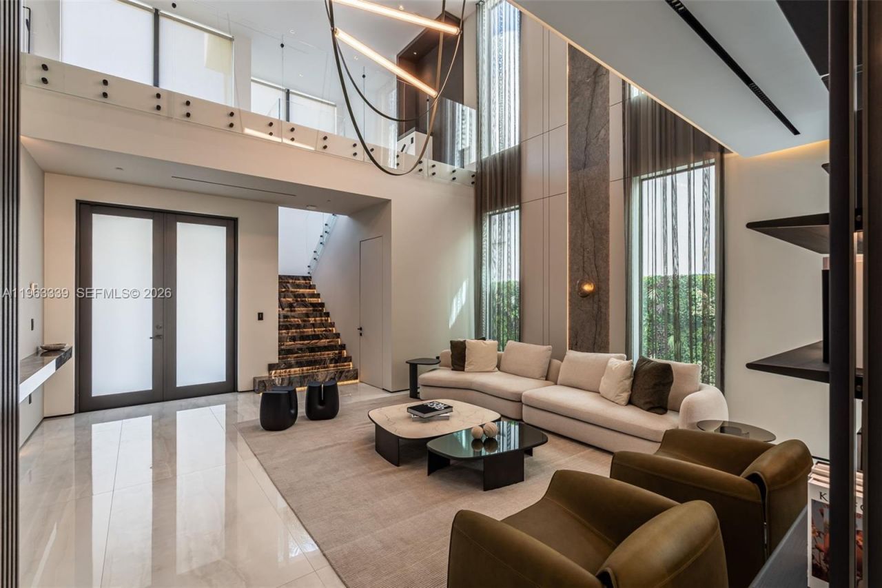 10540 NW 67th Ter , Doral, FL 33178 Photo