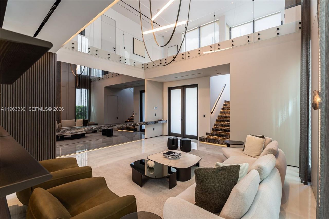 10540 NW 67th Ter , Doral, FL 33178 Photo