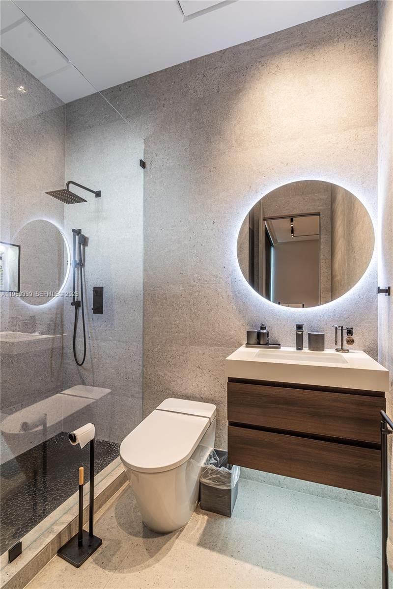 10540 NW 67th Ter , Doral, FL 33178 Photo